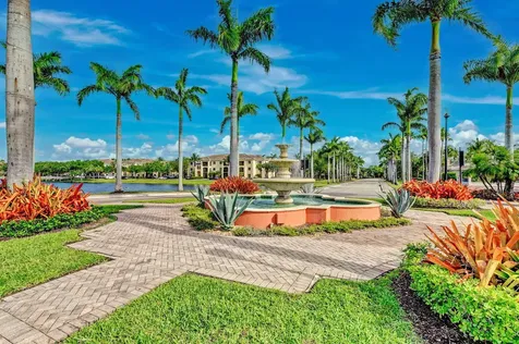 2915 Tuscany Court Palm Beach Gardens FL 33410