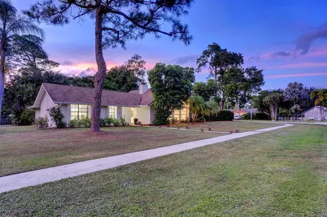 225 Sulky Way Wellington FL 33414