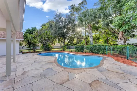 225 Sulky Way Wellington FL 33414