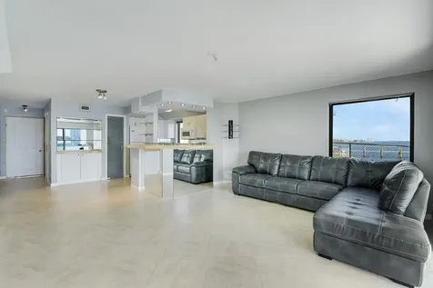 360 Wilma Circle Riviera Beach FL 33404