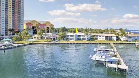 360 Wilma Circle Riviera Beach FL 33404