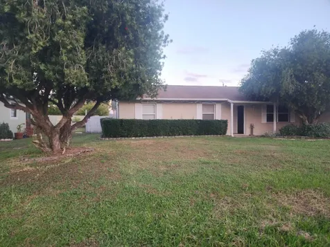1197 Sw Heather Street Port Saint Lucie FL 34953