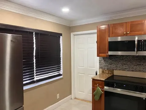 6760 Nw 25 Court Sunrise FL 33313
