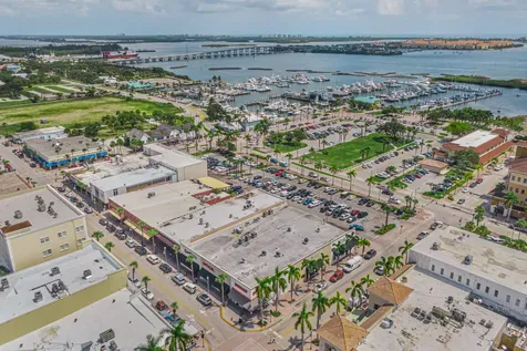 165 Kings Lane Fort Pierce FL 34950