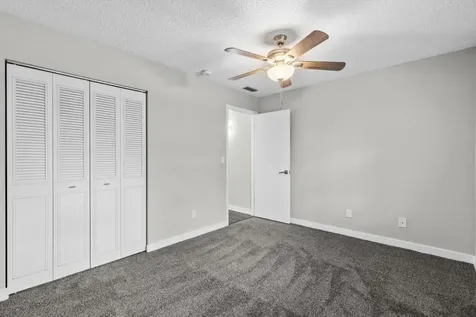 8 Vista Gardens Trail Vero Beach FL 32962