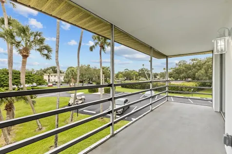 8 Vista Gardens Trail Vero Beach FL 32962