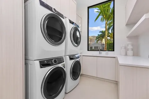 2498 Queen Palm Road Boca Raton FL 33432