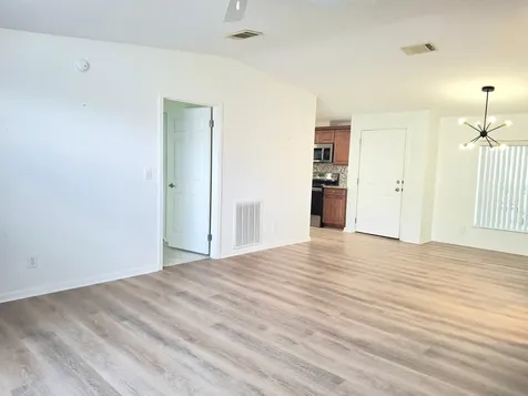 3237 Scarlet Tanager Court Port Saint Lucie FL 34952