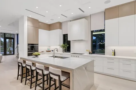340 Grove Place Delray Beach FL 33444