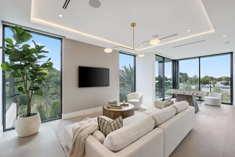 340 Grove Place Delray Beach FL 33444