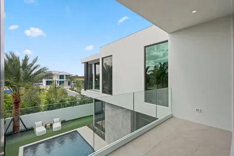 340 Grove Place Delray Beach FL 33444