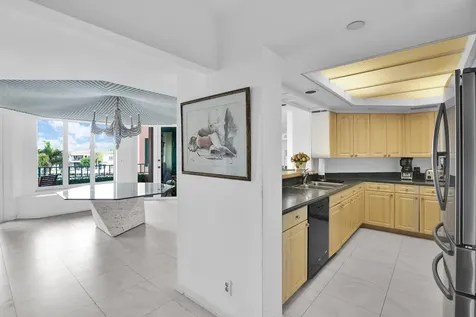 120 Se 5th Avenue Boca Raton FL 33432