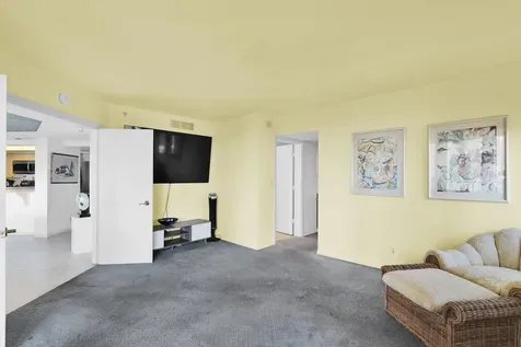 120 Se 5th Avenue Boca Raton FL 33432