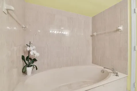 120 Se 5th Avenue Boca Raton FL 33432