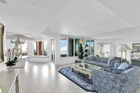 120 Se 5th Avenue Boca Raton FL 33432