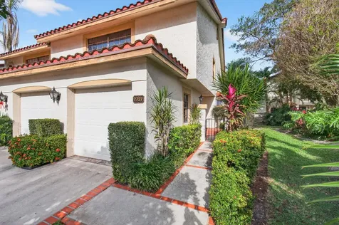 7727 La Mirada Drive Boca Raton FL 33433
