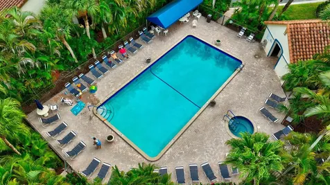 7727 La Mirada Drive Boca Raton FL 33433