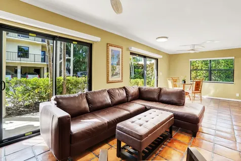 300 Inlet Way Palm Beach Shores FL 33404