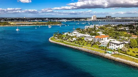 300 Inlet Way Palm Beach Shores FL 33404