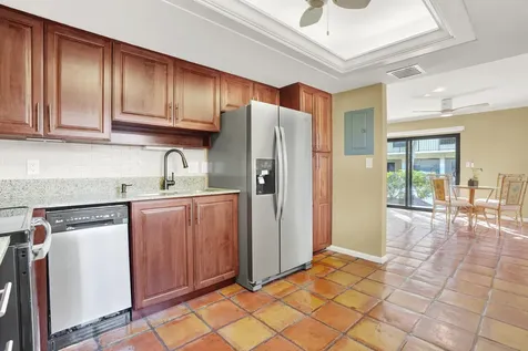 300 Inlet Way Palm Beach Shores FL 33404