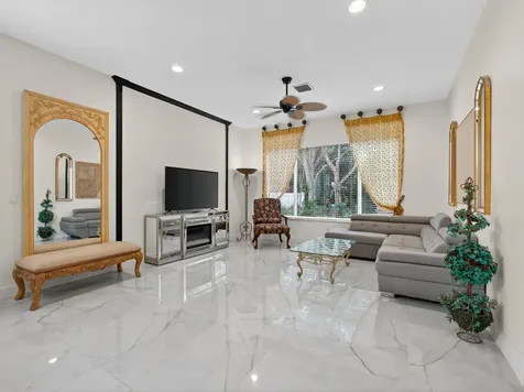 5103 N San Andros West Palm Beach FL 33411