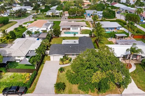 521 Ne 32nd Street Boca Raton FL 33431