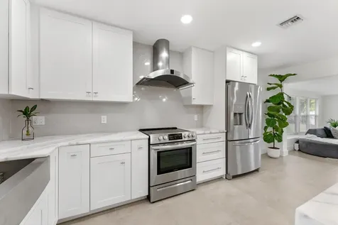 521 Ne 32nd Street Boca Raton FL 33431