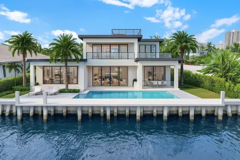 876 Forsyth Street Boca Raton FL 33487