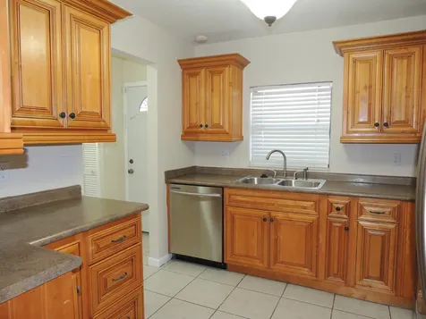 1829 Abbey Road West Palm Beach FL 33415