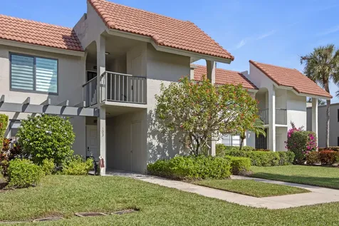 5659 Fairway Park Drive Boynton Beach FL 33437
