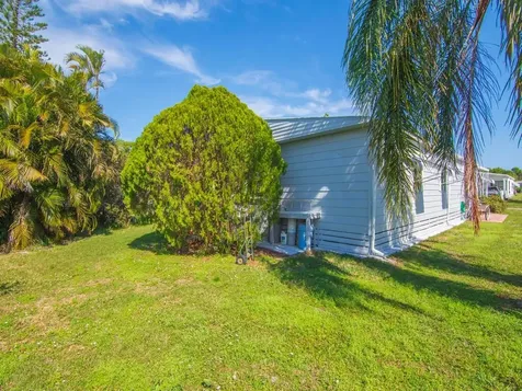 4 Oliva Road Port Saint Lucie FL 34952
