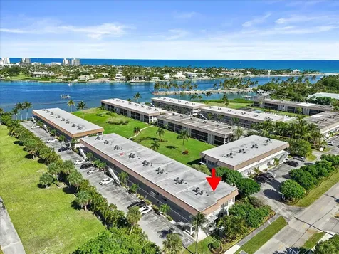 755 Saturn Street Jupiter FL 33477