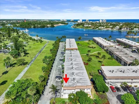 755 Saturn Street Jupiter FL 33477
