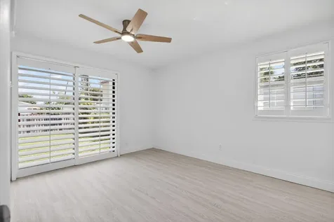 208 Ne 14th Avenue Pompano Beach FL 33060