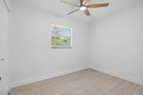 208 Ne 14th Avenue Pompano Beach FL 33060