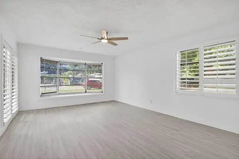 208 Ne 14th Avenue Pompano Beach FL 33060