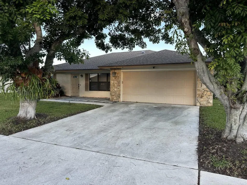 10714 Ranchipur Street Boynton Beach FL 33437