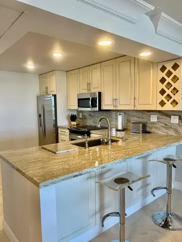 6 Royal Palm Way Boca Raton FL 33432