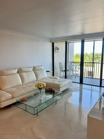 6 Royal Palm Way Boca Raton FL 33432
