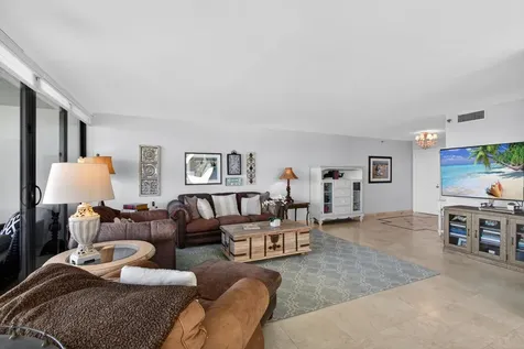 4050 N Ocean Drive Riviera Beach FL 33404