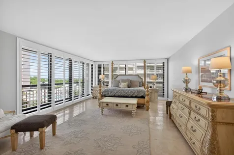 4050 N Ocean Drive Riviera Beach FL 33404