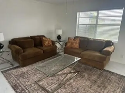 282 Burgundy F Delray Beach FL 33484