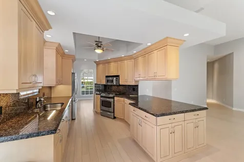 8445 E Garden Oaks Circle Palm Beach Gardens FL 33410