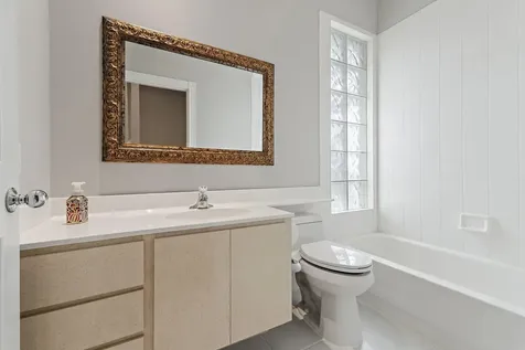 8445 E Garden Oaks Circle Palm Beach Gardens FL 33410