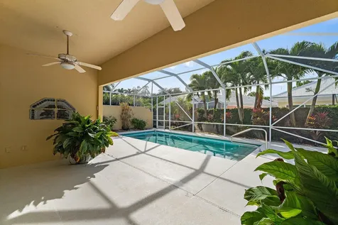 8445 E Garden Oaks Circle Palm Beach Gardens FL 33410