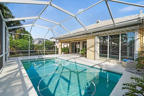 8445 E Garden Oaks Circle Palm Beach Gardens FL 33410