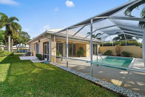 8445 E Garden Oaks Circle Palm Beach Gardens FL 33410