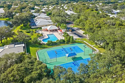 8445 E Garden Oaks Circle Palm Beach Gardens FL 33410