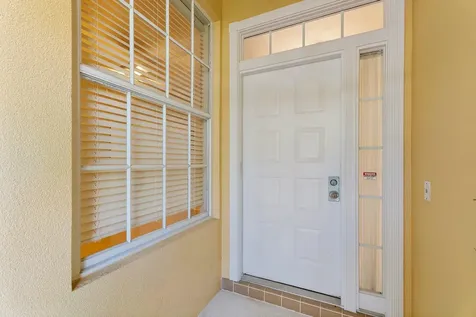 8445 E Garden Oaks Circle Palm Beach Gardens FL 33410