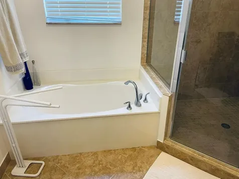 1527 NW 48th Lane Boca Raton FL 33431